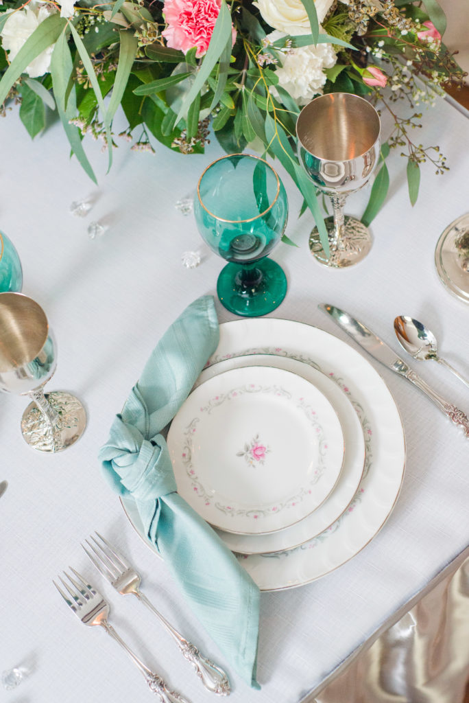 place setting for wedding tablescape