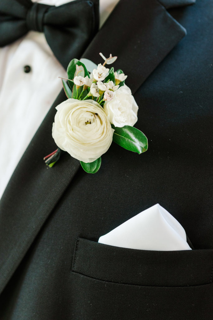 groom's hankerchief and boutonniere