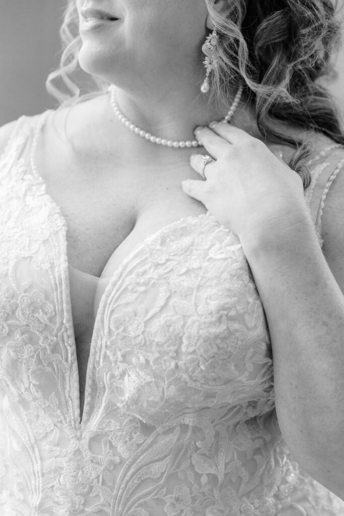 pearl necklace on Bride