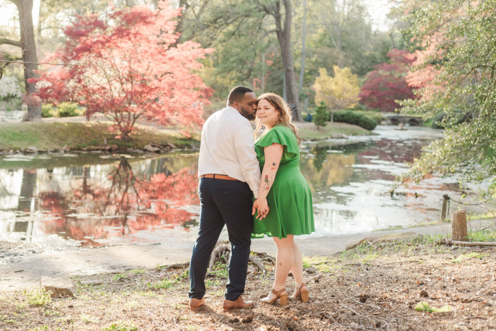 engaged couple at Japanese Garden