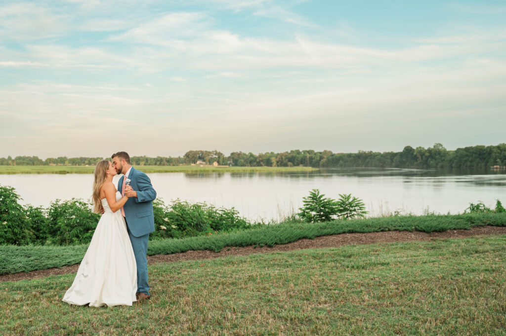 bride & groom portraits Cousiac Manor