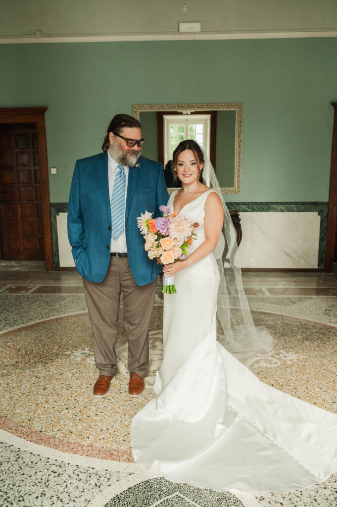 Bride with Dad before ceremony