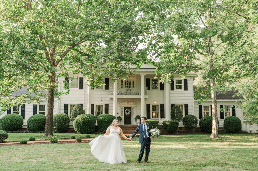 bride and groom portraits