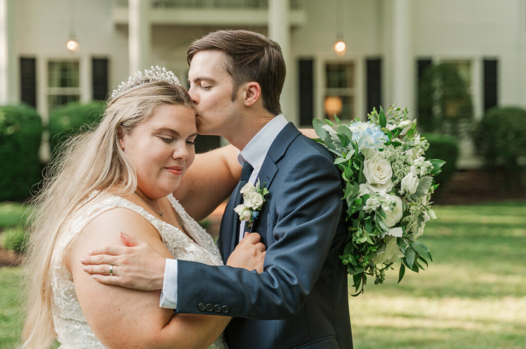 bride and groom portraits