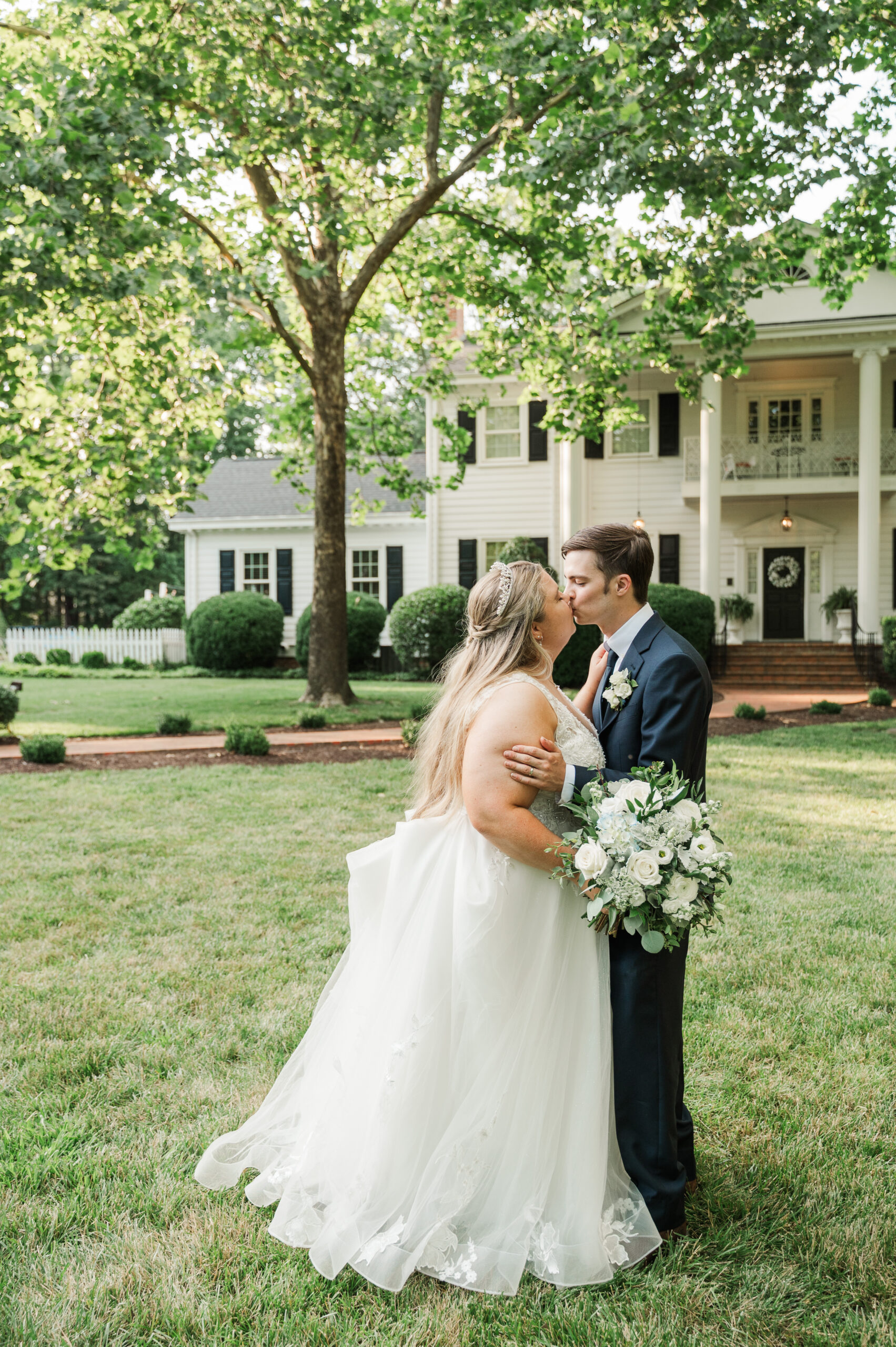 bride and groom portraits
