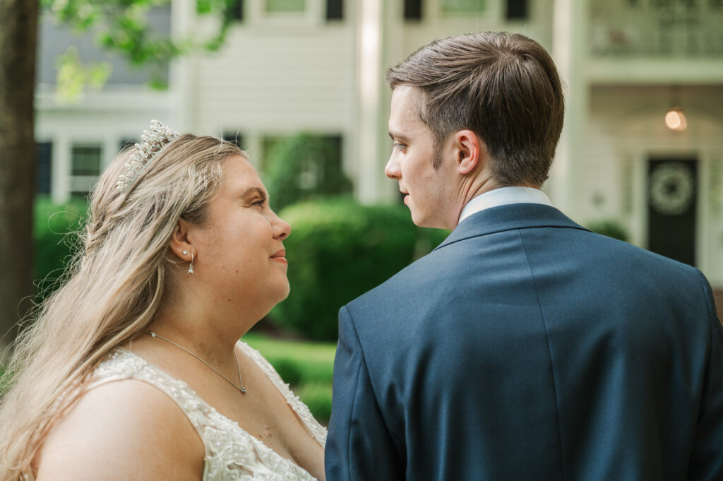 bride and groom portraits