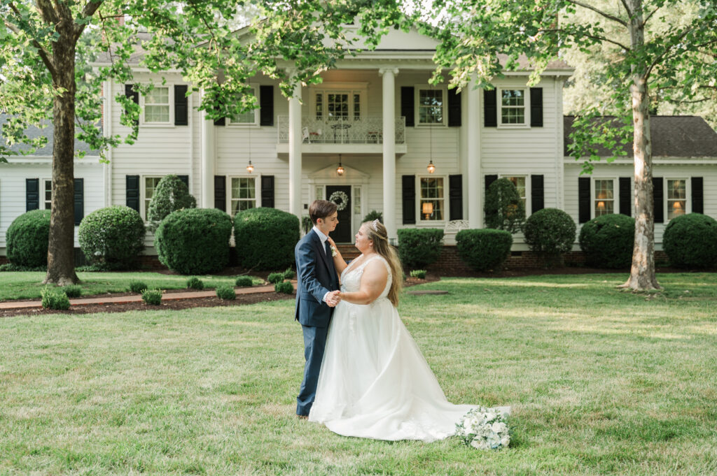 bride and groom portraits