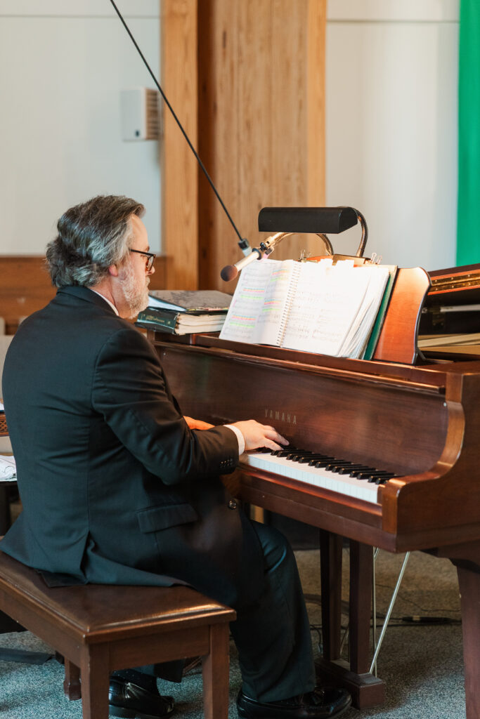 pianist playing processional