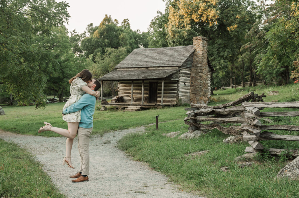Engagement Session Humpback Rocks Visitor Center