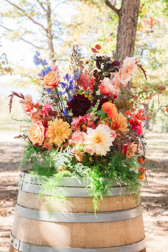 Ceremony details at Knight's Gambit Vineyard