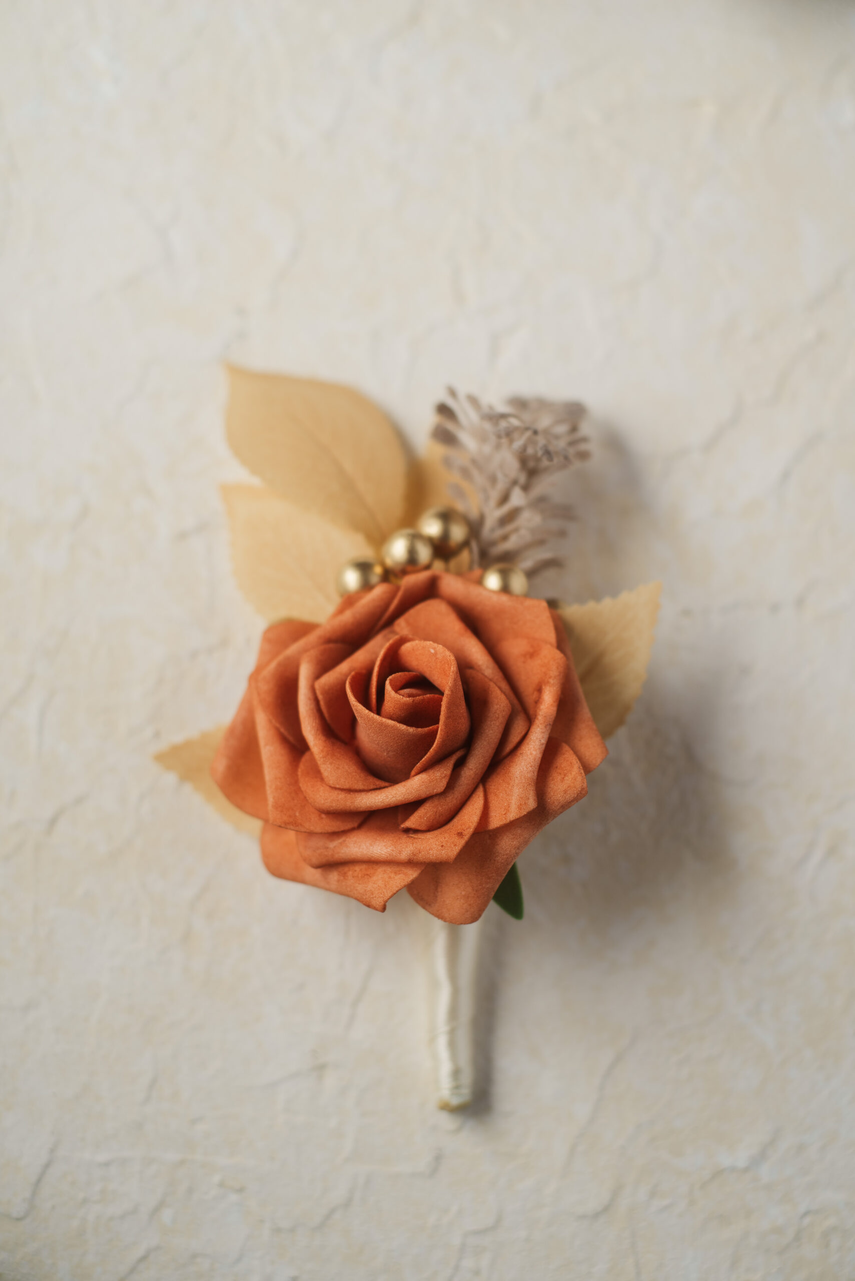 groom's boutonniere