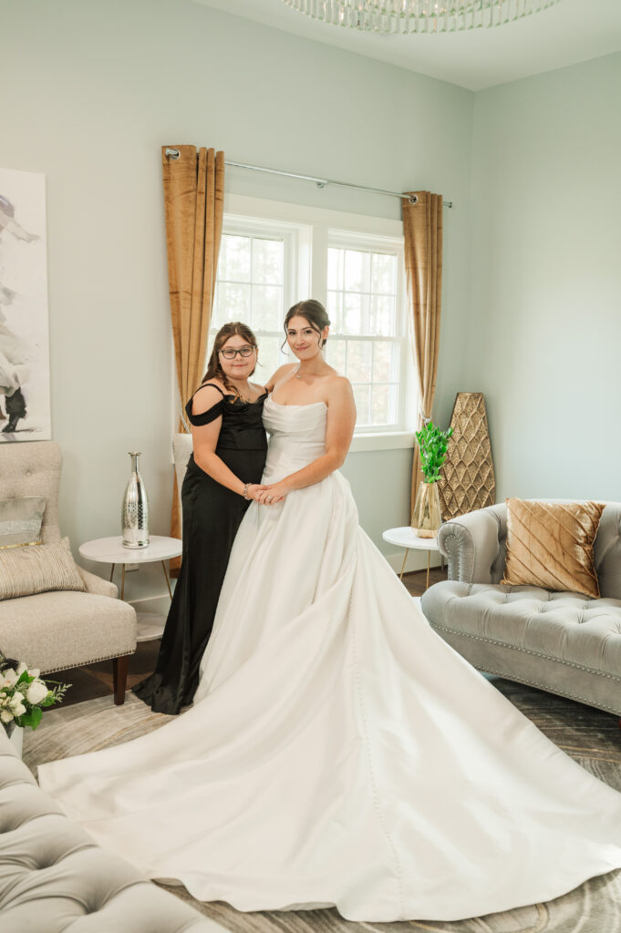 bride with daughter
