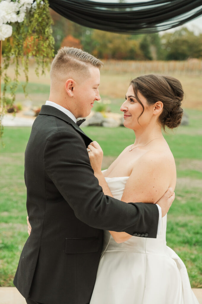 bride and groom portraits