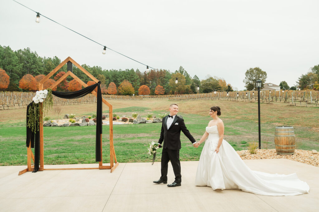 bride and groom portraits