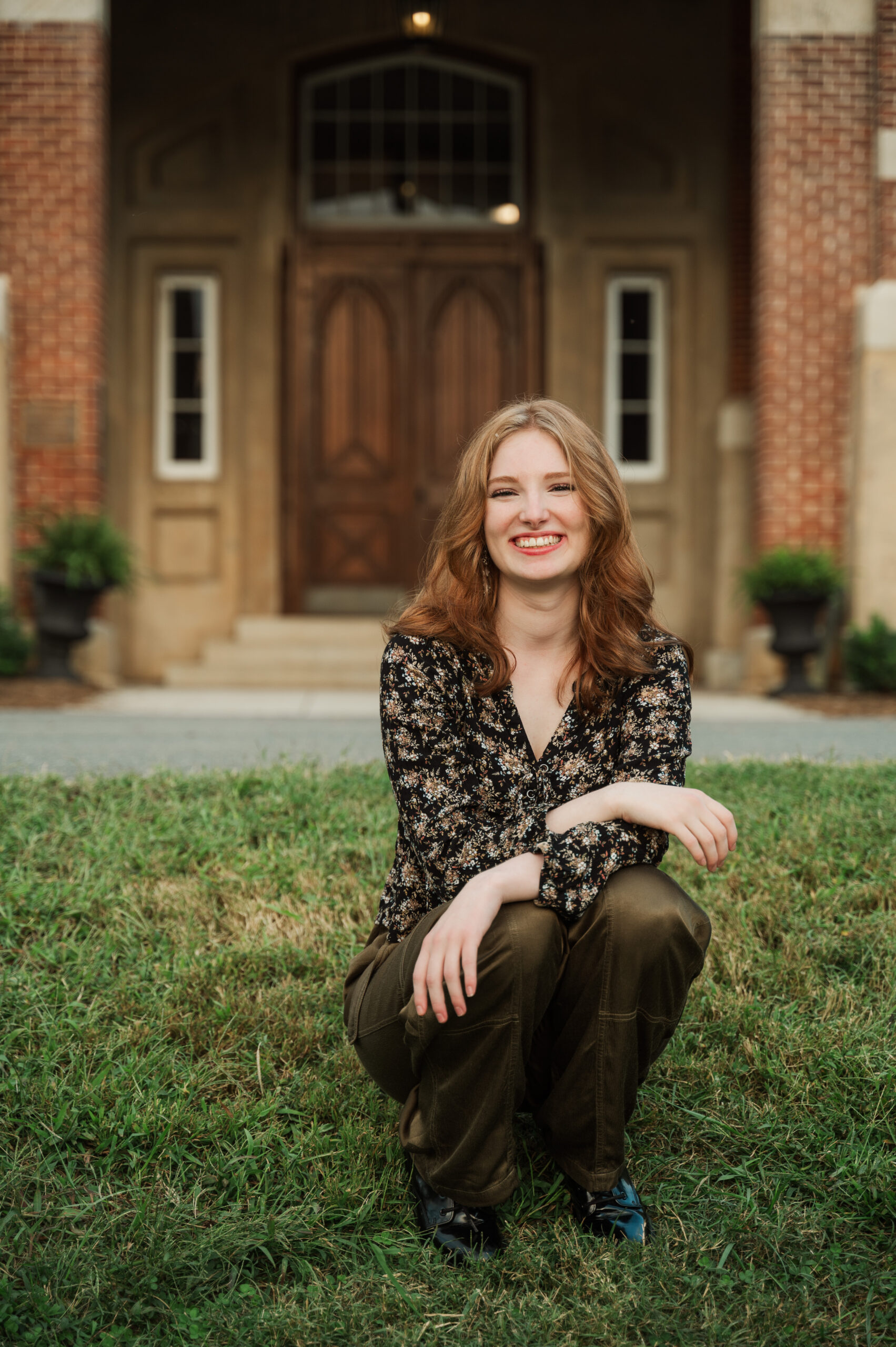 Raichyl in front of Miller School of Albemarle for her senior portraits