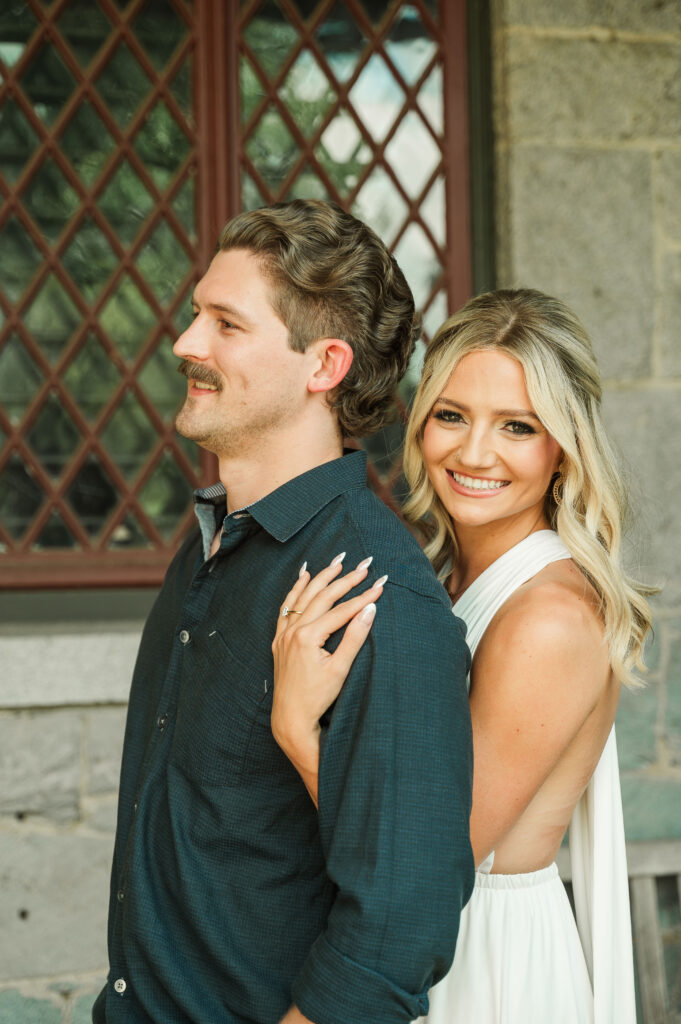 engaged couple at Maymont