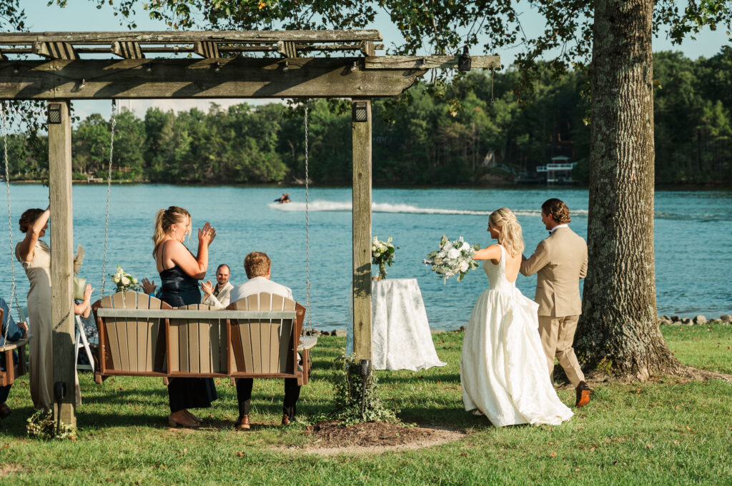 couple arriving at cocktail hour